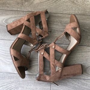 Circus by Sam Edelman heel